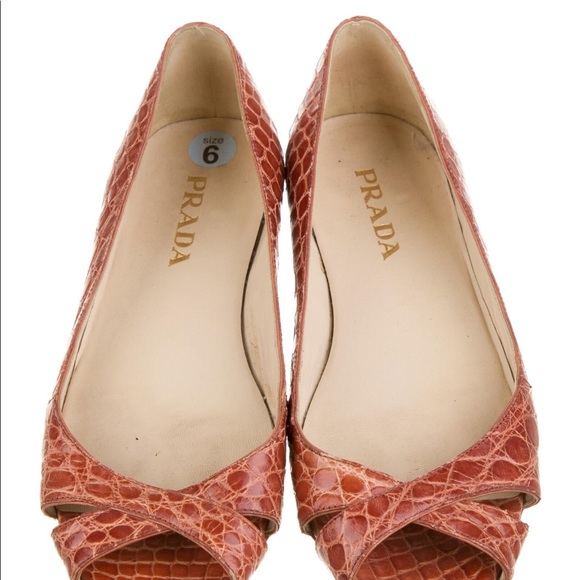 Prada Crocodile Flats - Picture 4 of 4
